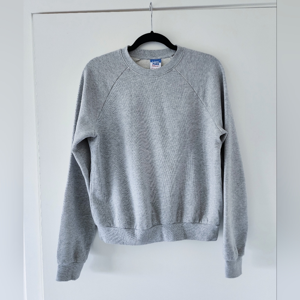 Aritzia TNA Gray Crewneck Sweatshirt